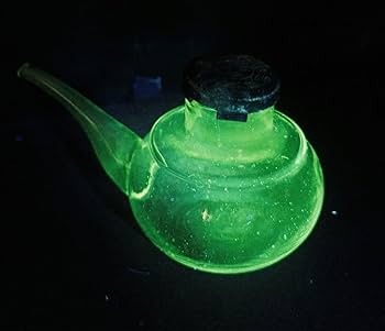 ウランガラス　グラス ヴィンテージ カット入りグラス（ウランガラス）｜アンティーク